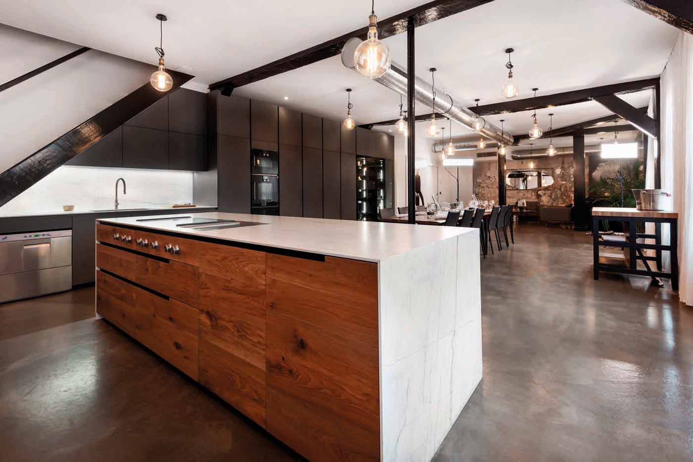 https://smartroom.s3-eu-west-1.amazonaws.com/outputfolder/Neolith_cocinas_2020_descargas%20(3).jpg